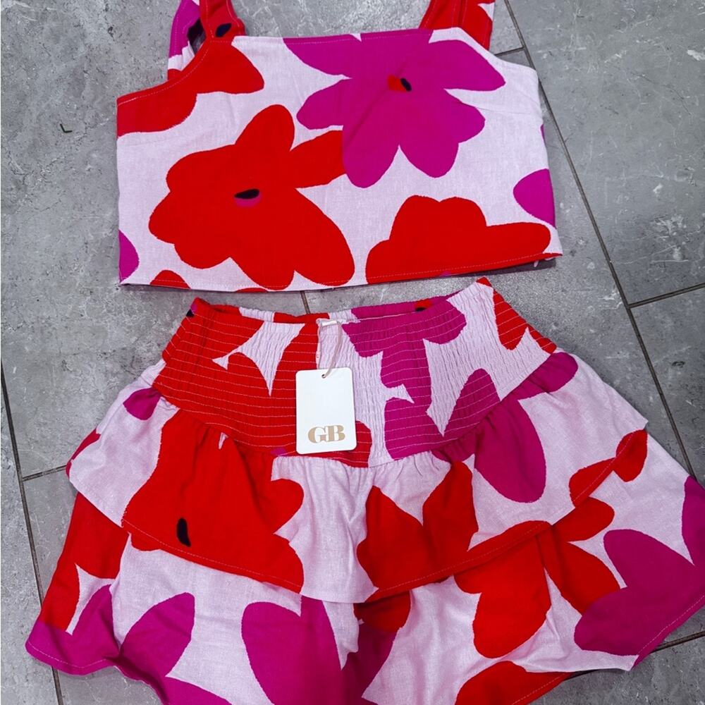 NWT GB Gianni Binni floral skirt set, size S/M